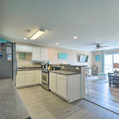 Ocean-View Oak Island Condo, 1 Block To Beach! Ngoại thất bức ảnh